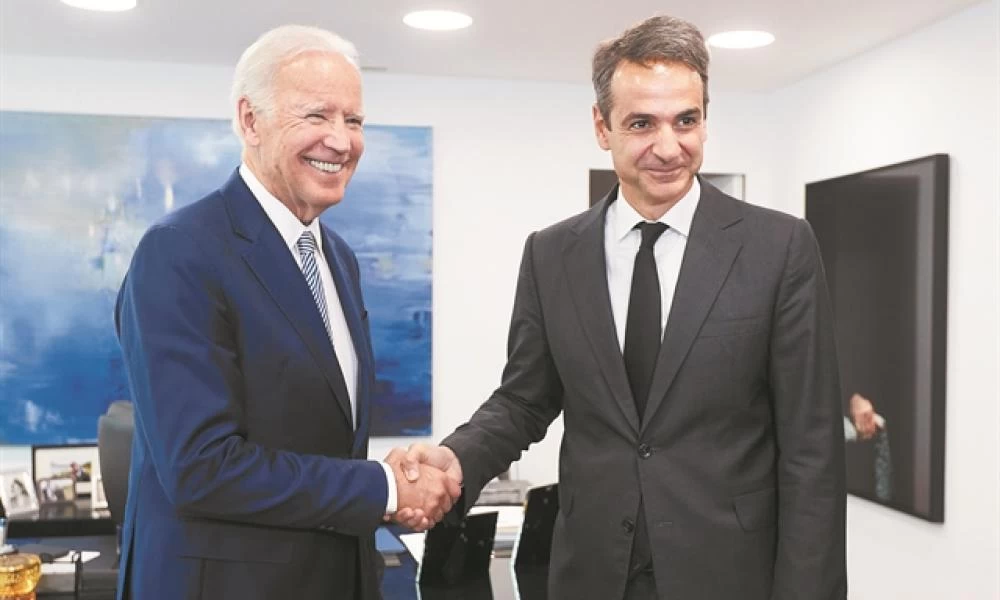 Η κυβέρνηση τρέχει να προλάβει συνάντηση με τον Μπάιντεν πριν από τον Ερντογάν